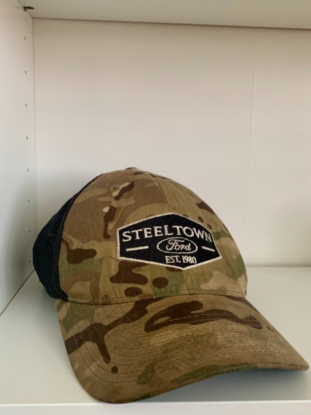 Vintage steeltown ford trucker cap yupoong camo snapback